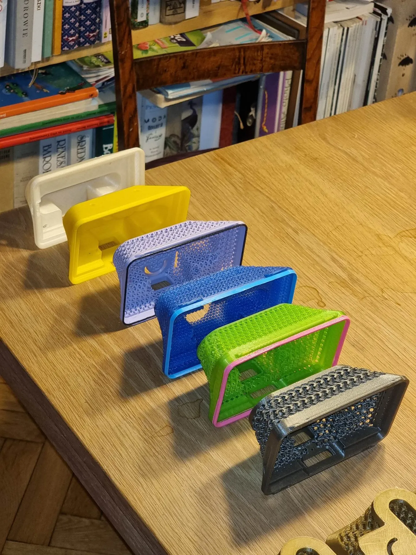 Prototype of the headset shell